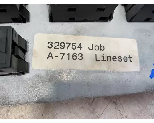 INTERNATIONAL 9400i Dash  Console Switch