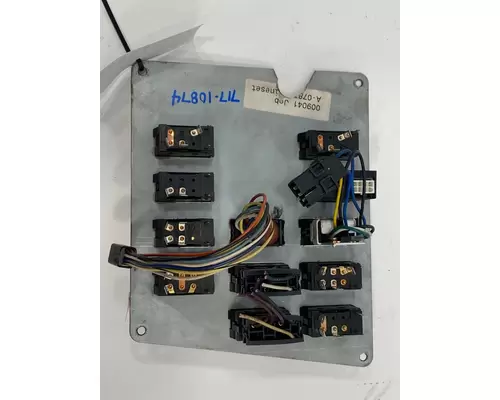 INTERNATIONAL 9400i Dash  Console Switch