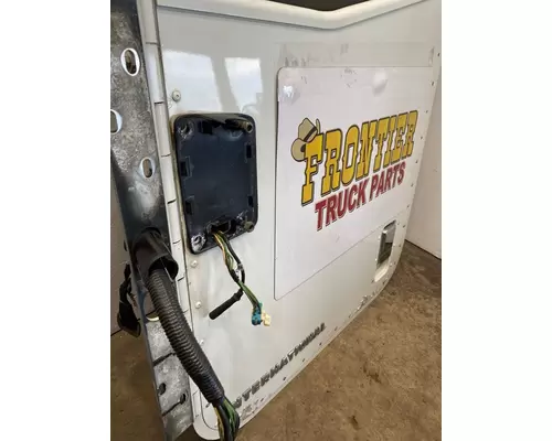 INTERNATIONAL 9400i Door Assembly, Front
