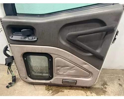INTERNATIONAL 9400i Door Assembly, Front