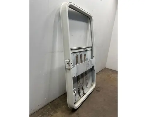 INTERNATIONAL 9400i Door Assembly, Front