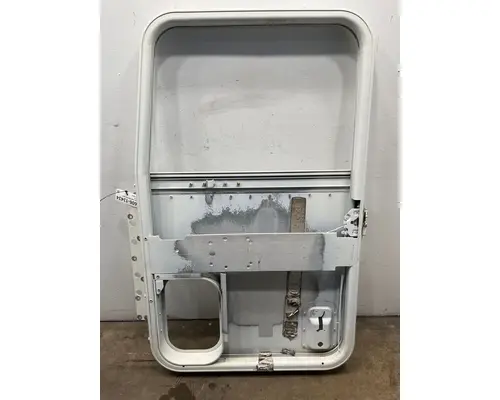 INTERNATIONAL 9400i Door Assembly, Front