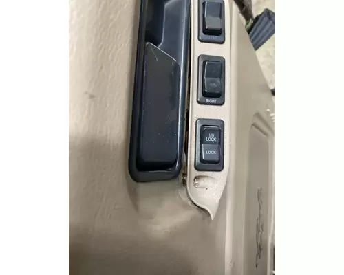 INTERNATIONAL 9400i Door Assembly, Front