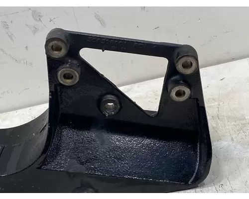 INTERNATIONAL 9400i Frame HornBumper Mount