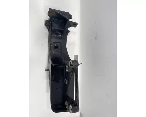 INTERNATIONAL 9400i Frame HornBumper Mount