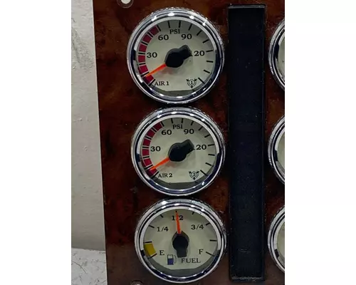 INTERNATIONAL 9400i Gauge Panel