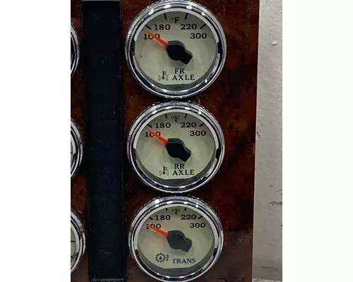 INTERNATIONAL 9400i Gauge Panel