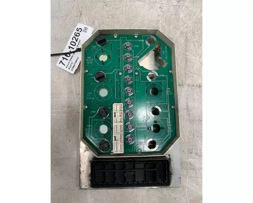 INTERNATIONAL 9400i Gauge Panel