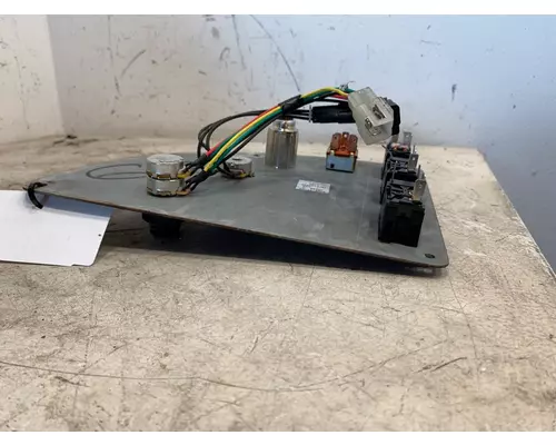 INTERNATIONAL 9400i Heater or Air Conditioner Parts, Misc.