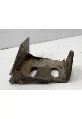 INTERNATIONAL 9400i Hood Bracket