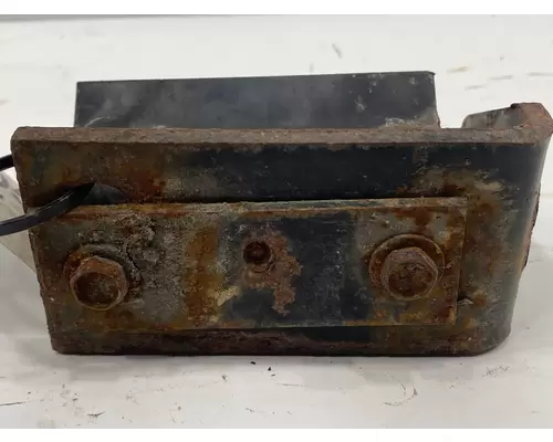 INTERNATIONAL 9400i Hood Hinge