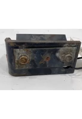 INTERNATIONAL 9400i Hood Hinge