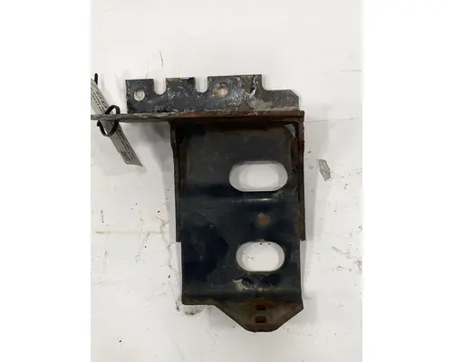 INTERNATIONAL 9400i Hood Hinge