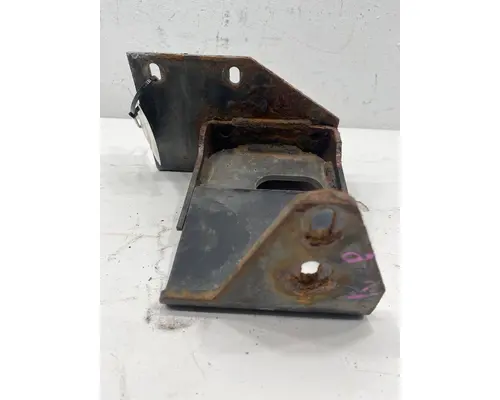 INTERNATIONAL 9400i Hood Hinge