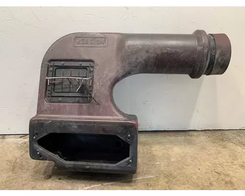 INTERNATIONAL 9400i Intake Manifold