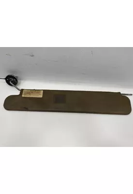 INTERNATIONAL 9400i Sun Visor (External)