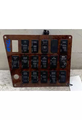 INTERNATIONAL 9400i Switch Panel