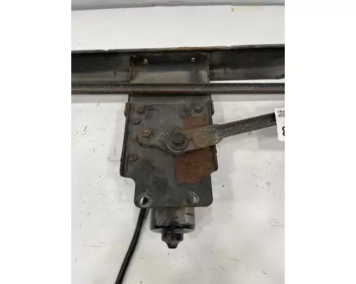 INTERNATIONAL 9400i Wiper Transmission