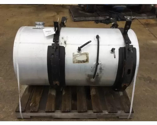 INTERNATIONAL 95-104 GALLON FUEL TANK