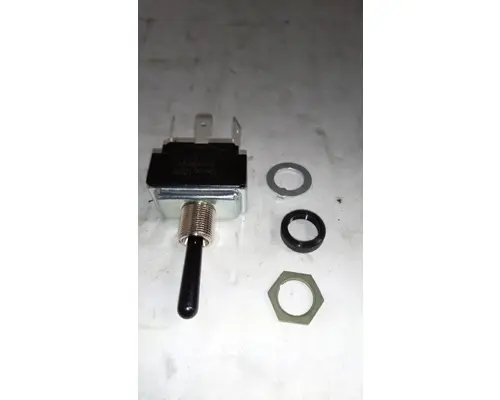 INTERNATIONAL 9600 Dash  Console Switch