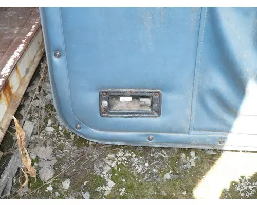 INTERNATIONAL 9670 1981-1988 DOOR ASSEMBLY, FRONT