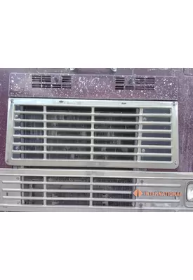 INTERNATIONAL 9670 1981-1988 GRILLE