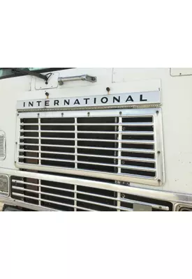 INTERNATIONAL 9670 1981-1988 GRILLE