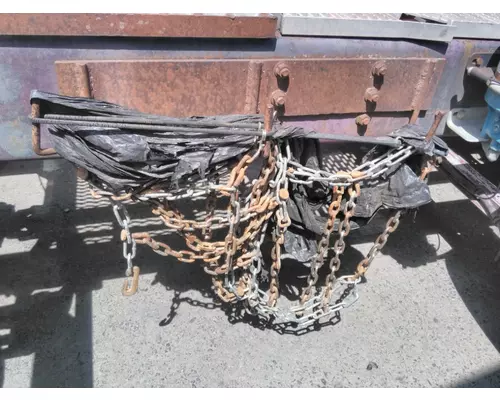 INTERNATIONAL 9670 CHAIN HANGER