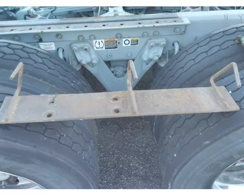 INTERNATIONAL 9670 CHAIN HANGER