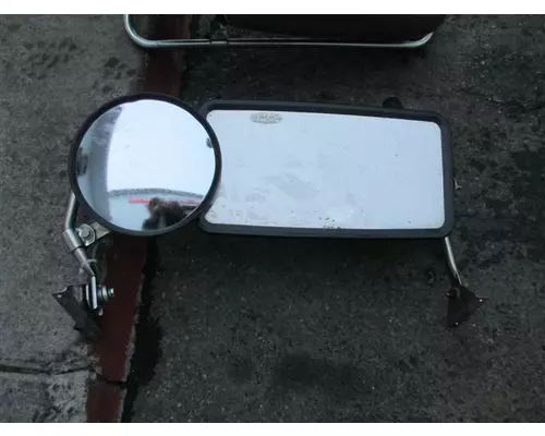 INTERNATIONAL 9670 MIRROR ASSEMBLY CABDOOR