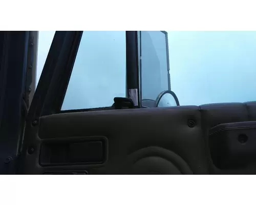 INTERNATIONAL 9700 1988-1998 DOOR ASSEMBLY, FRONT