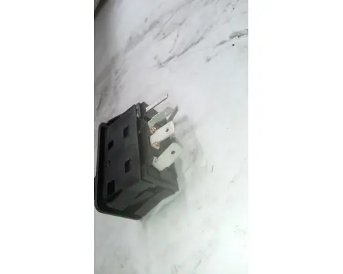 INTERNATIONAL 9700 Dash  Console Switch