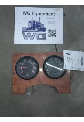 INTERNATIONAL 9700 Instrument Cluster