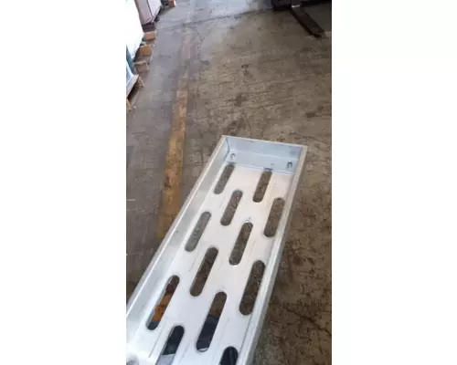 INTERNATIONAL 9700 Step