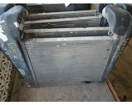 INTERNATIONAL 9800_NV9G ChargeAirCooler
