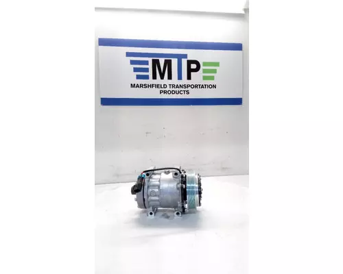 INTERNATIONAL 9800 Air Conditioner Compressor