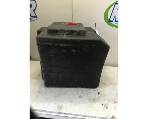 INTERNATIONAL 9800 DEF Tank