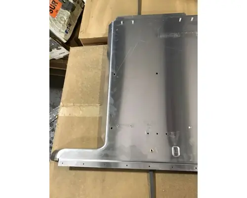 INTERNATIONAL 9800 Miscellaneous Parts