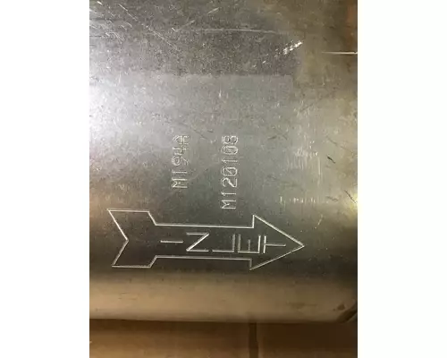 INTERNATIONAL 9800 Muffler
