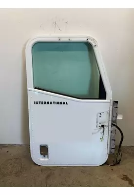 INTERNATIONAL 9900 Eagle Door