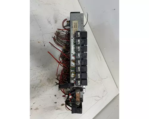 INTERNATIONAL 9900 Eagle Fuse Box