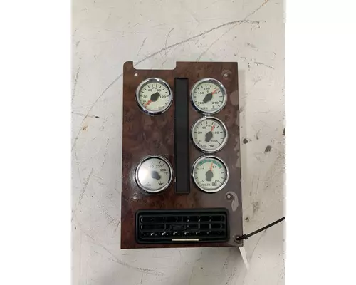 INTERNATIONAL 9900 Eagle Gauge Panel