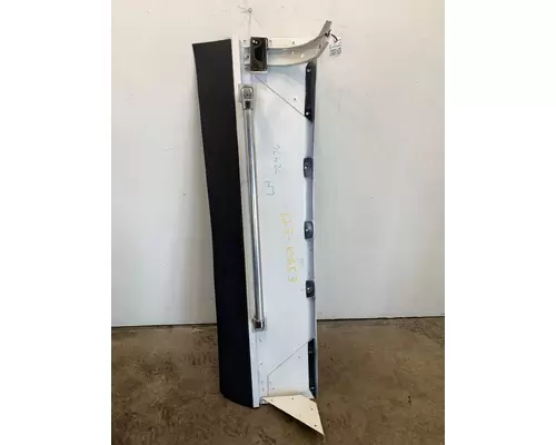 INTERNATIONAL 9900 Eagle Sleeper Fairing
