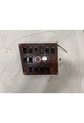 INTERNATIONAL 9900 Eagle Switch Panel