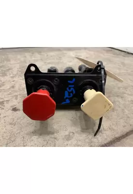 INTERNATIONAL 9900-IX Brake Proportioning Valve