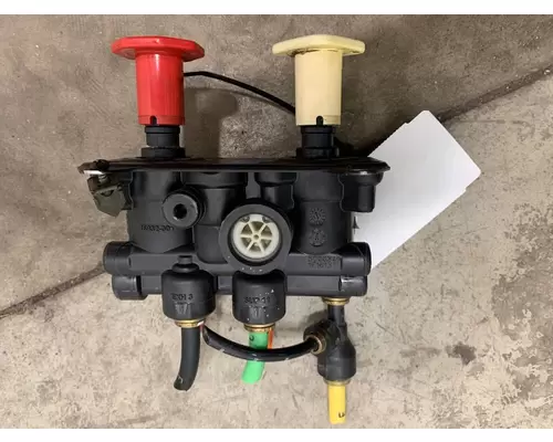INTERNATIONAL 9900-IX Brake Proportioning Valve