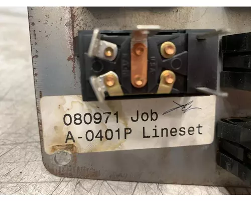 INTERNATIONAL 9900-IX Switch Panel