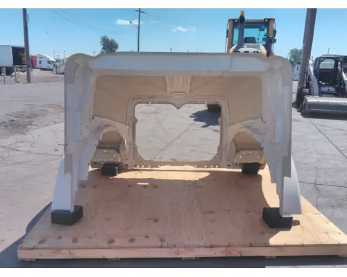 INTERNATIONAL 9900I 2000-2009 HOOD