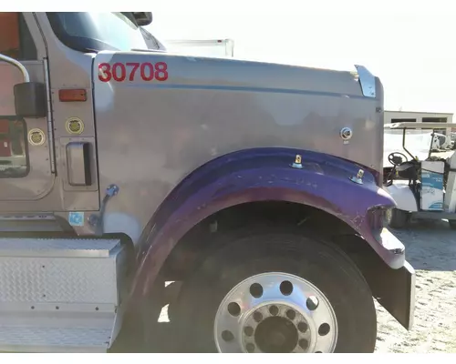 INTERNATIONAL 9900I 2000-2009 HOOD