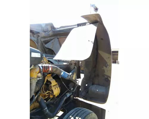 INTERNATIONAL 9900I 2000-2009 HOOD